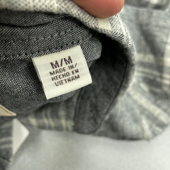 NEW Weatherproof Vintage Men's Size M Gray Plaid Button-Up Flannel Shirt - Picture 7 of 9